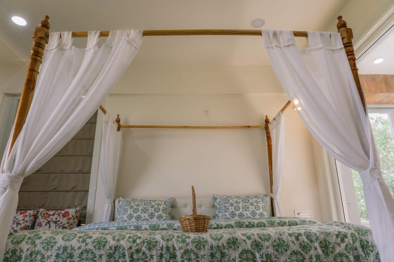 Eshi Resorts And Restaurant - Bhimashankars Jungle Luxury Resort Taleghar Luaran gambar
