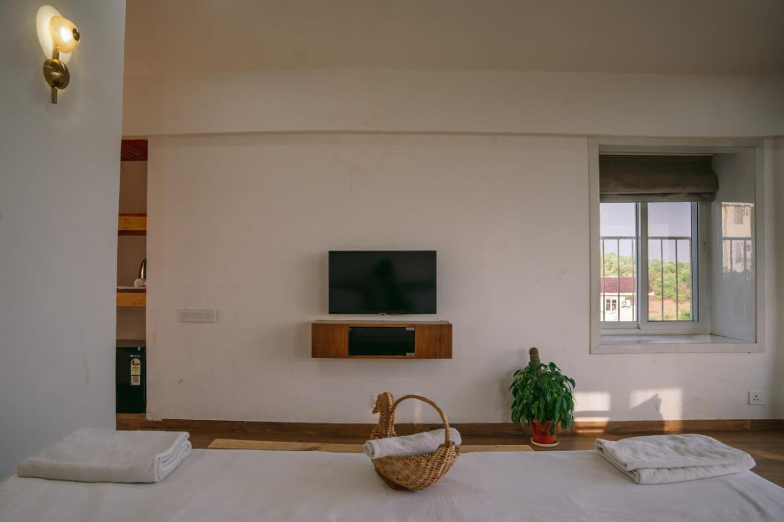 Eshi Resorts And Restaurant - Bhimashankars Jungle Luxury Resort Taleghar Luaran gambar